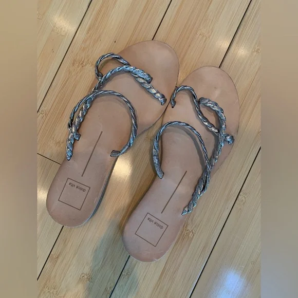 Dolce Vita Dark Gold Braided Sandals - Picture 4 of 7